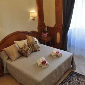 Imperial Crown Apartment Rome